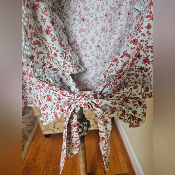 NWOT Anthropologie Blue Tassel Trina floral dark red/ mint embroidered top - Picture 5 of 14